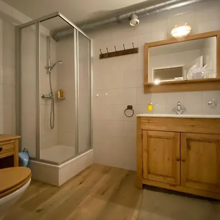 Marvellous With View On The Alps! Vex